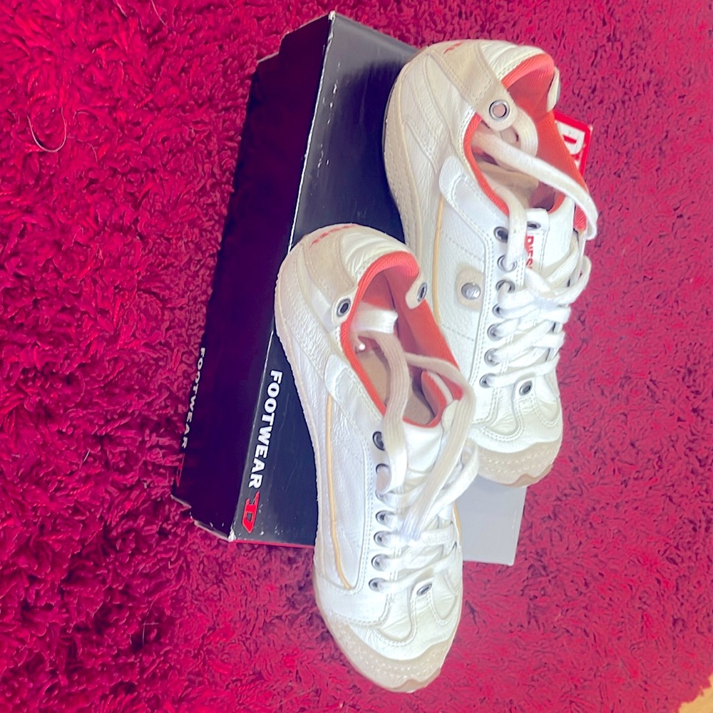 Diesel sneakers : brand new with the original box- worn once